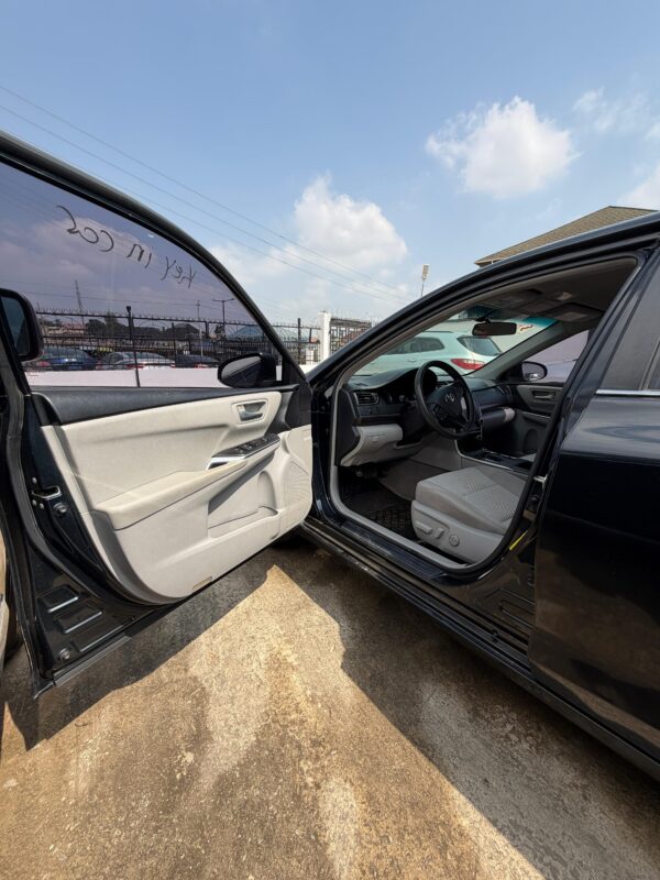 2017 Toyota Camry XSE