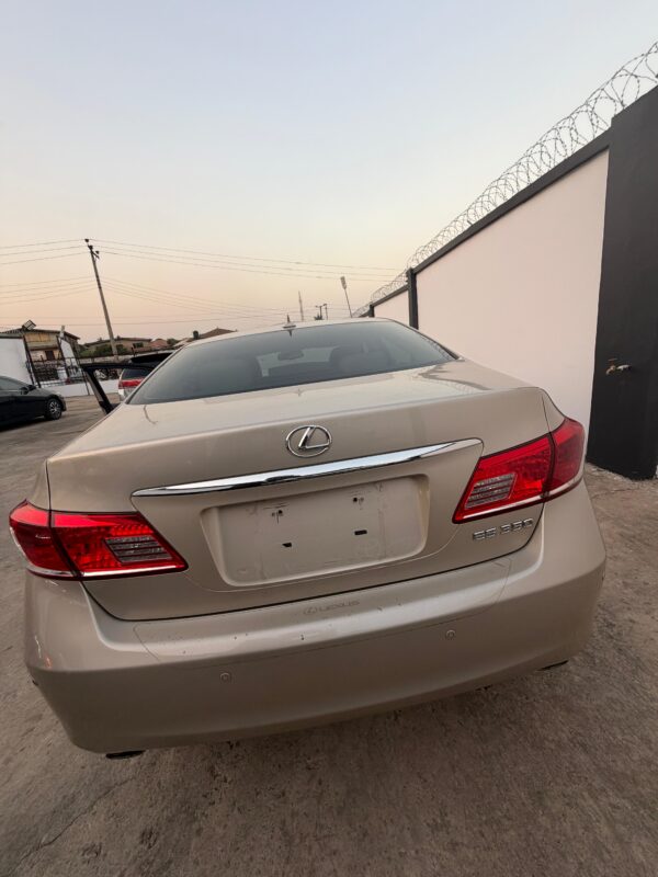 2011 Lexus ES 350