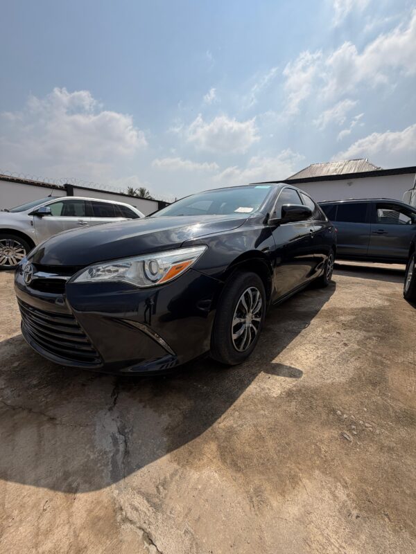 2017 Toyota Camry XSE