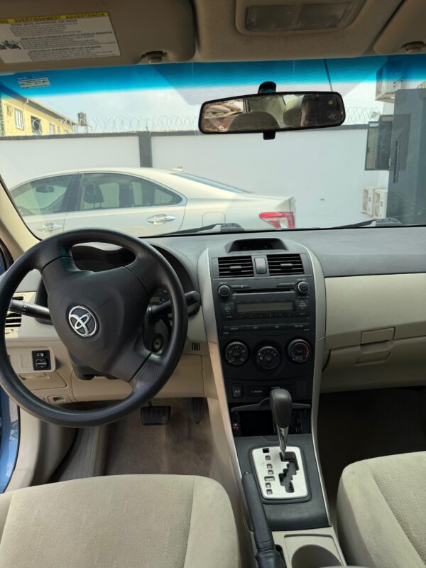 2012 Toyota Corolla LE