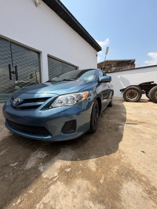 2012 Toyota Corolla LE