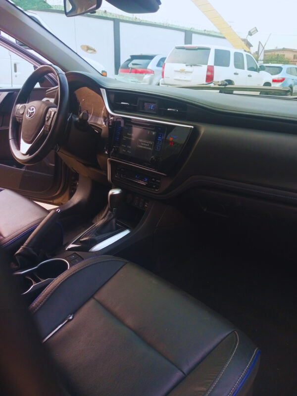 2019 Toyota Corolla XSE