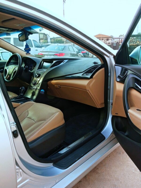 lv_0_20260220170748 2013 Hyundai Azera