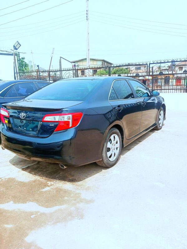 lv_0_20260331130243 2014 Toyota Camry SE