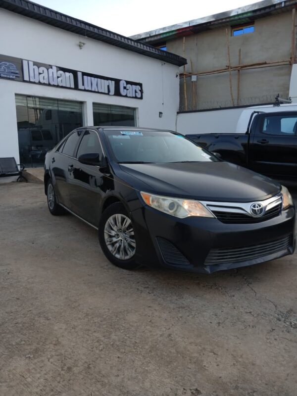 2014 Toyota Camry LE